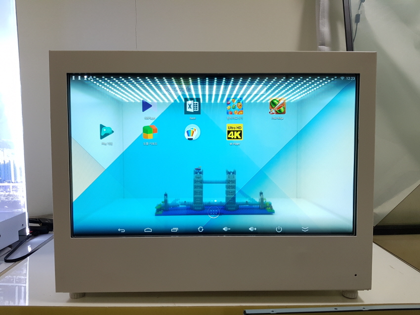 [2019.07] 10.4-inch, 23-inch transparent showcase design, production and deliver...